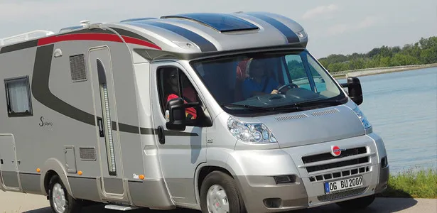 Autocamper ved havnen